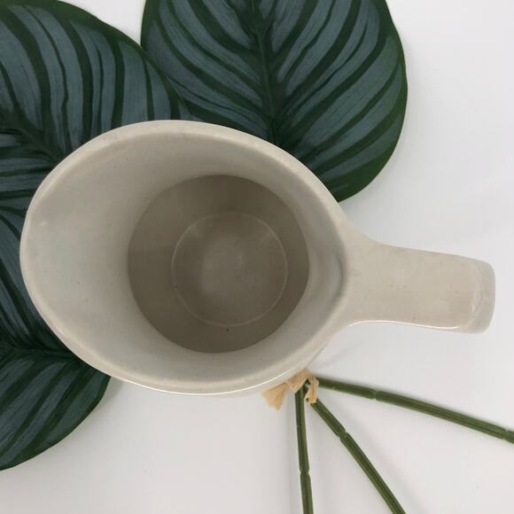 Vintage Pfaltzgraff Gray White 024 Heirloom Floral Bloom Creamer Pitcher Jug - Picture 5 of 7